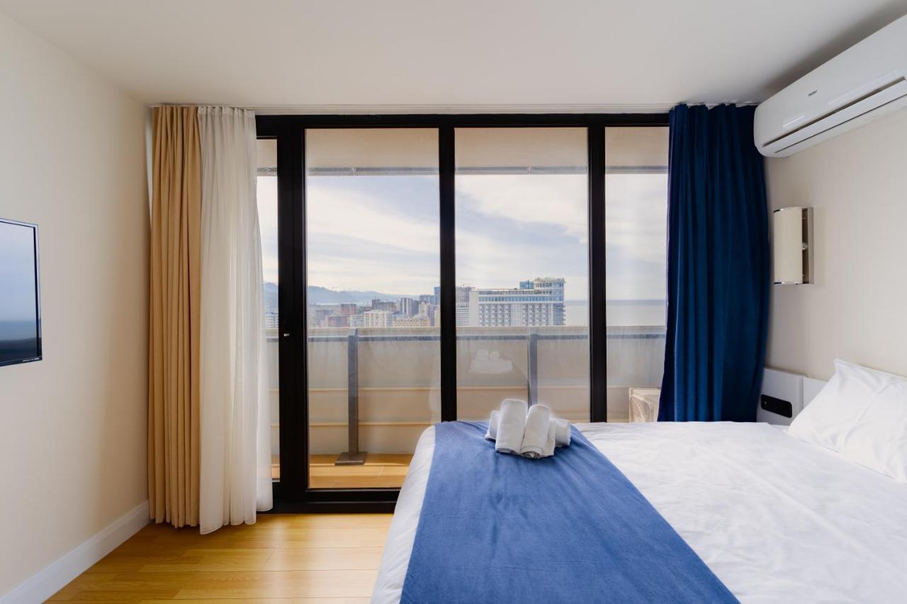 Grand City Real Estate Lejlighed Batumi Eksteriør billede