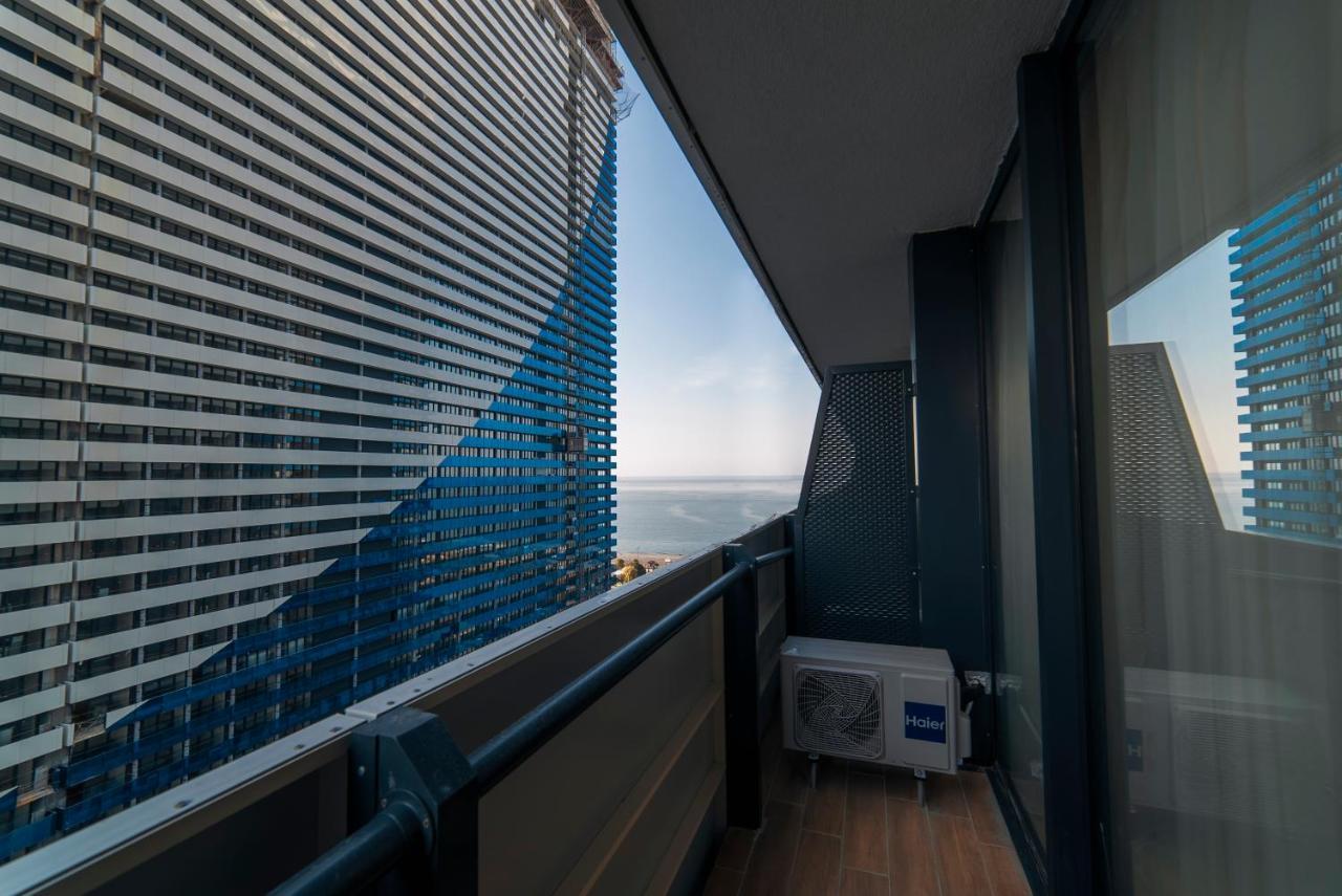 Grand City Real Estate Lejlighed Batumi Eksteriør billede