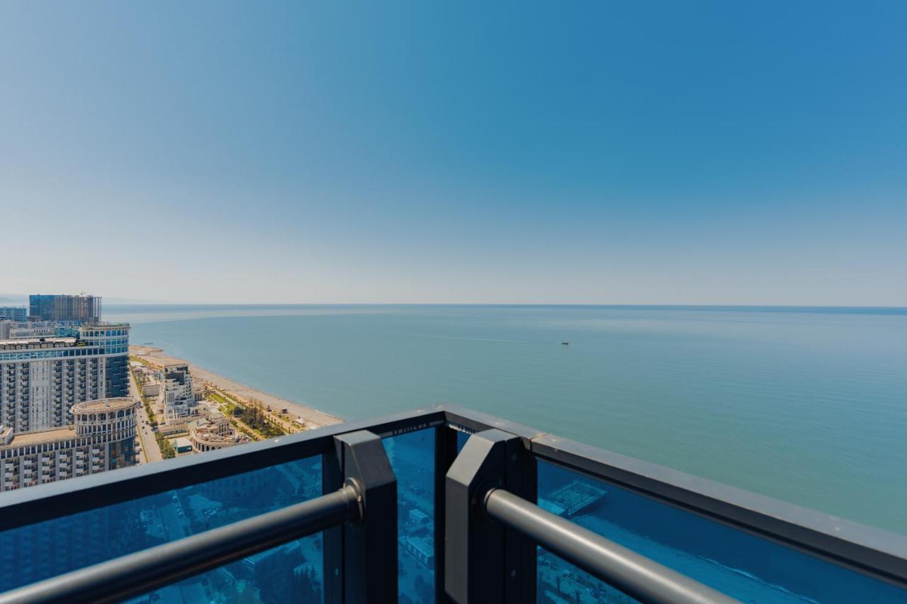 Grand City Real Estate Lejlighed Batumi Eksteriør billede