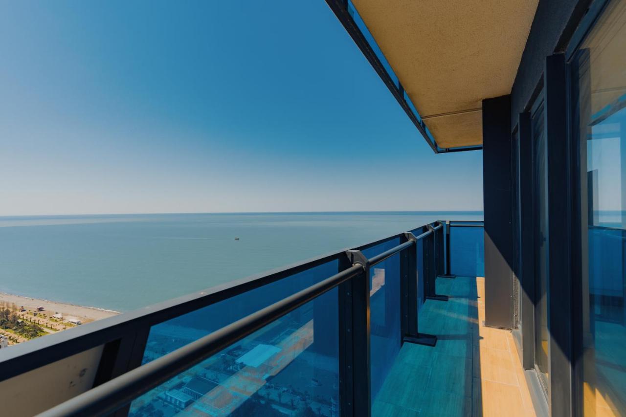 Grand City Real Estate Lejlighed Batumi Eksteriør billede