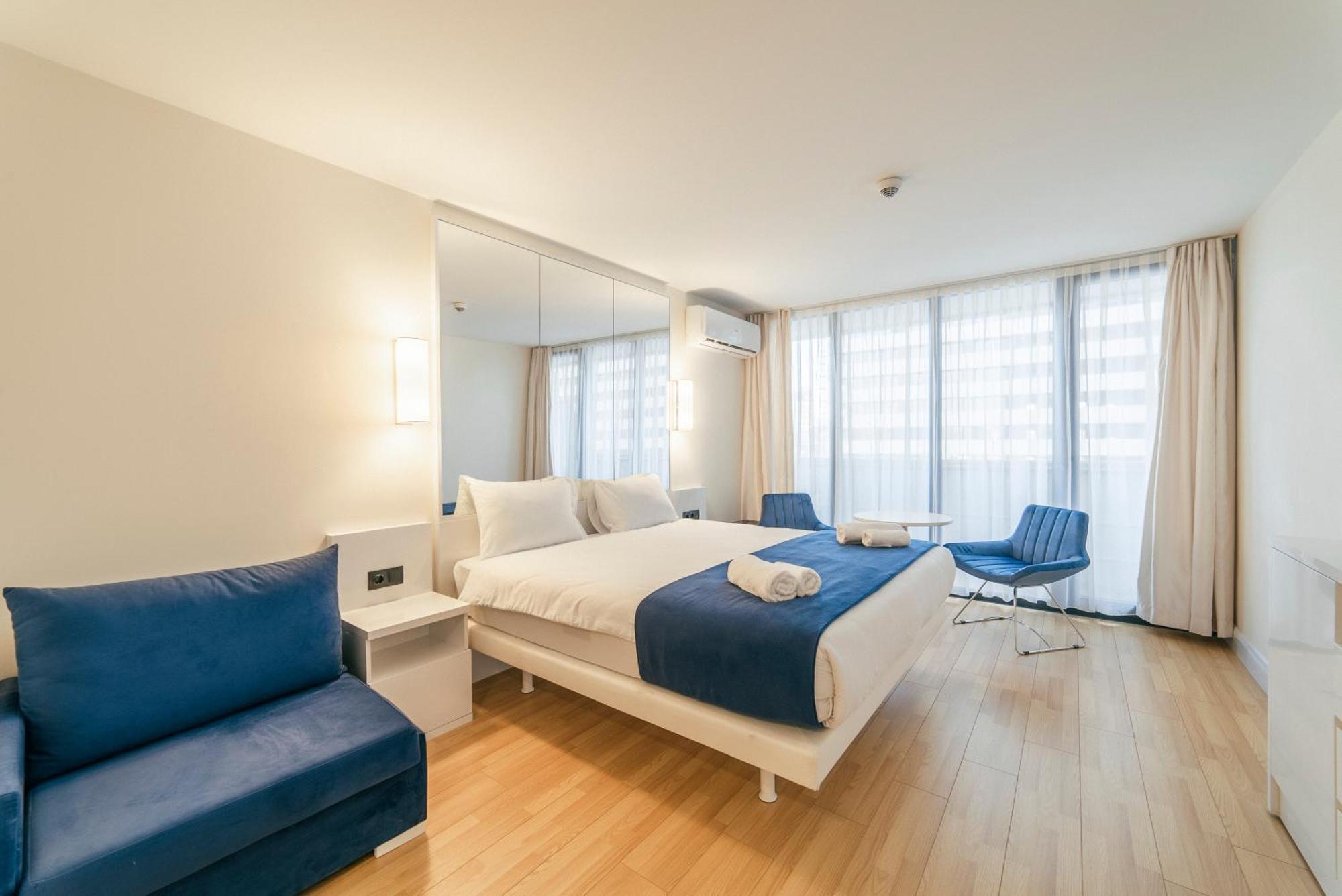 Grand City Real Estate Lejlighed Batumi Eksteriør billede